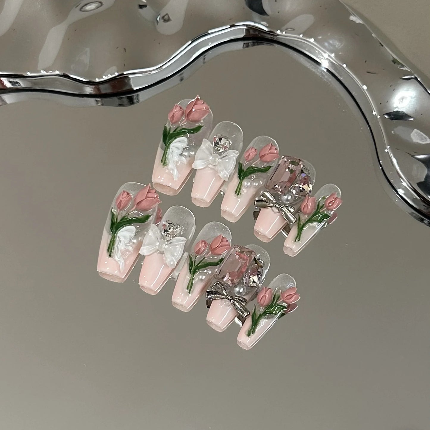 Sping Summer Elegant Press on Nails with 3D Tulip Flowers Bow Pearls Decor Fake Nail Art Handmade Pink French Tip False Nails