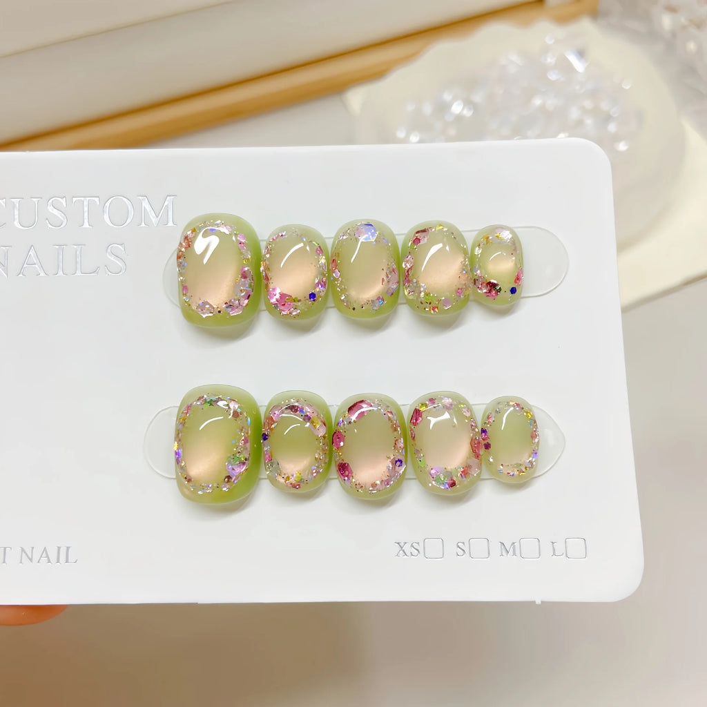 10pcs Handmade Press on Nails Cat's Eye Wreath Glitter False Nail Short Ladder Detachable Wearable Nail Art for Women and Girl
