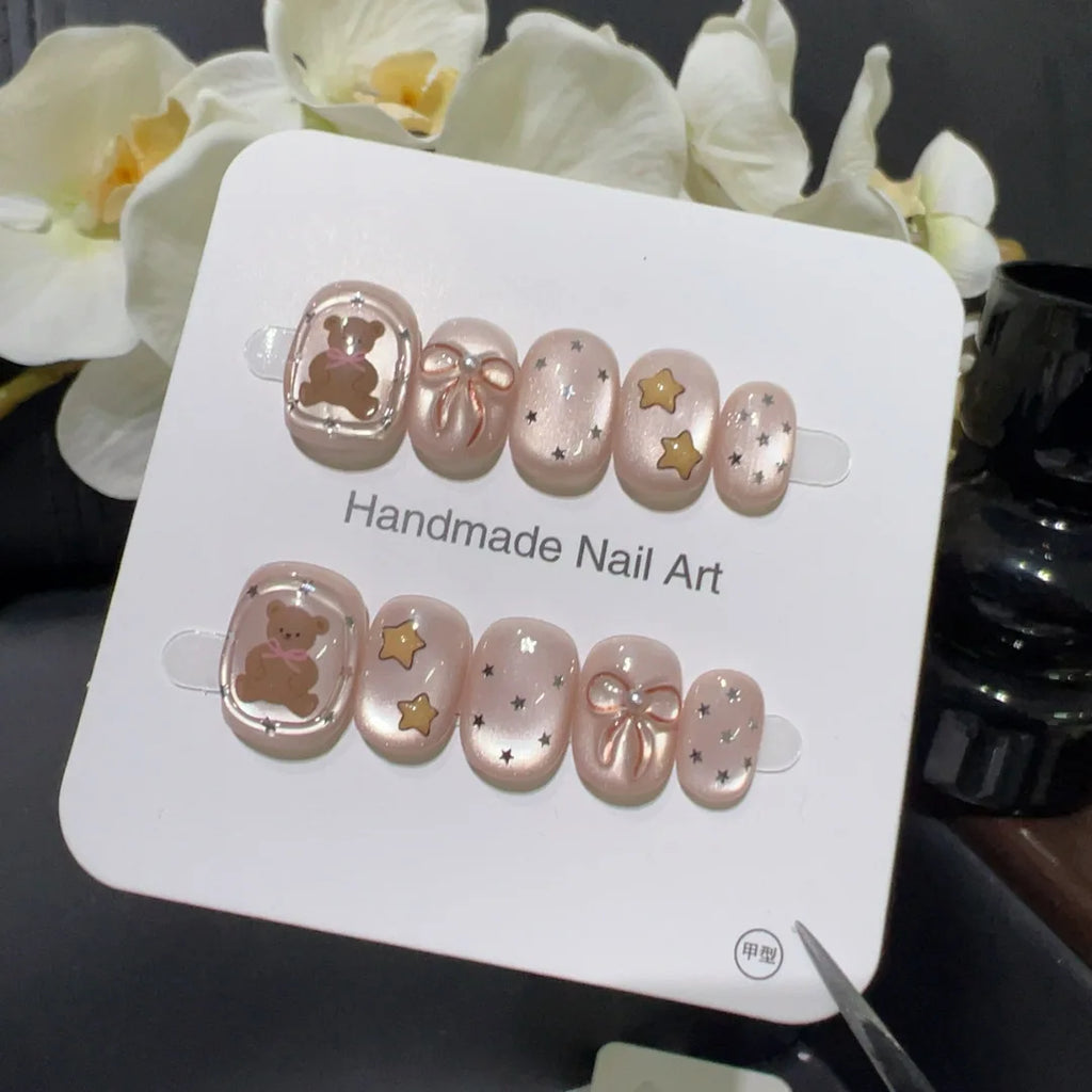 10pcs Kawaii Handmade Press on Fake Nails Cute Little Bear Bow Short False Nails with Stars Cat Eye Full Cover Wearable Nails Ar