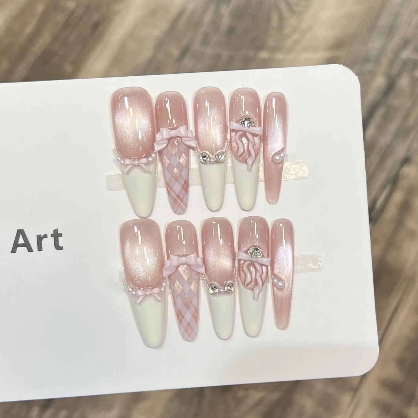 10pcs Sweet Press on Nails with Pink 3D Bow Decor Flash Cat's Eye Fake Nail Wearable Detchable Ins Blush Gradient False  Nail